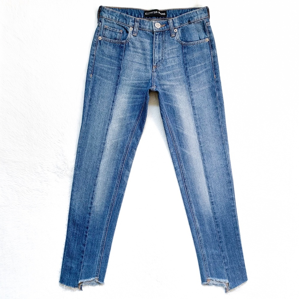 Express Relaxed Skinny Pleated Seamed Raw Step Hem Midrise Jeans